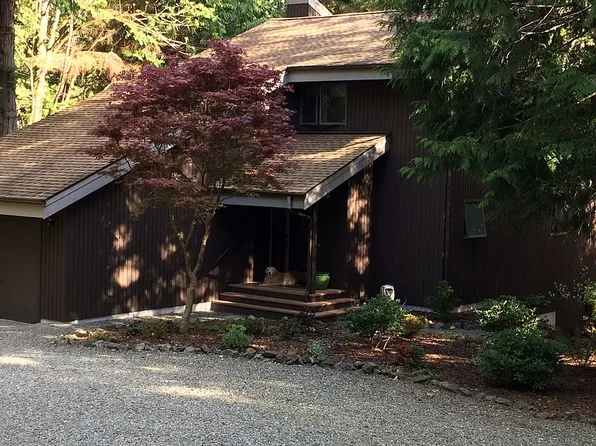 121 Machias Loop Rd, Port Ludlow, WA 98365