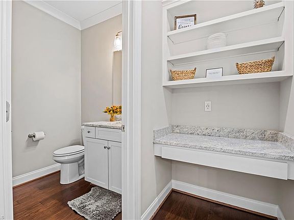 4th image of 8463 Meadow Vista Dr
