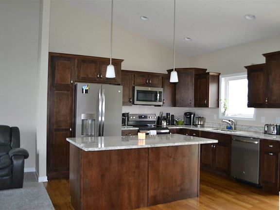 2nd image of 195 N Churchill Cir