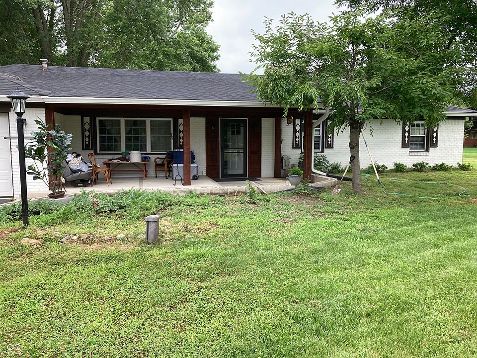 2nd image of 9423 Goodway Ct