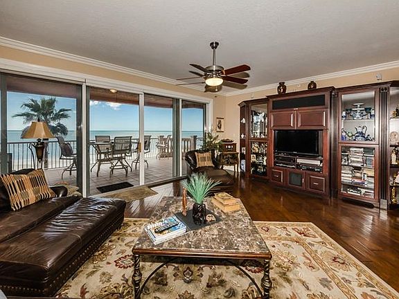 4th image of 19130 Gulf Blvd #V-3