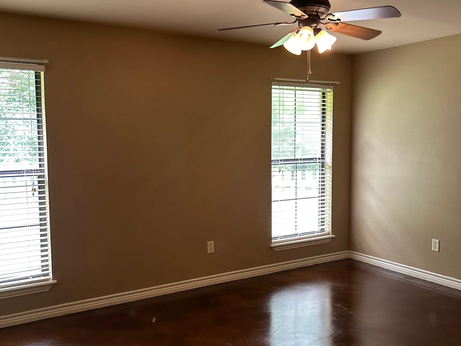 3 bed, 1168 sqft, $1,550 — Photo 4