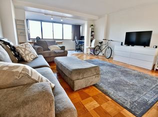 6 Whittier Pl APT 2B, Boston, MA 02114