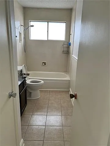 848 Legion Dr — Photo 6