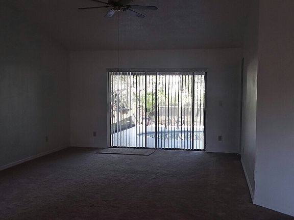 4th image of 2257 Cypress Point Dr E