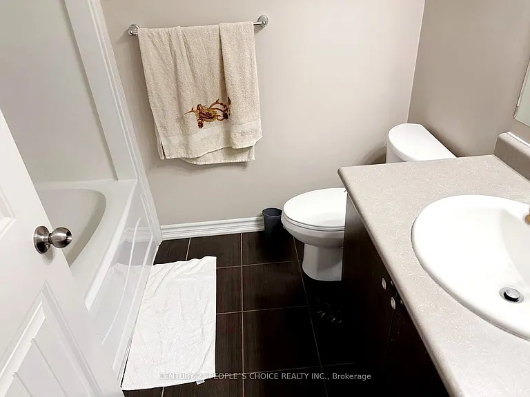 12 Poplar Dr #1 — Photo 11
