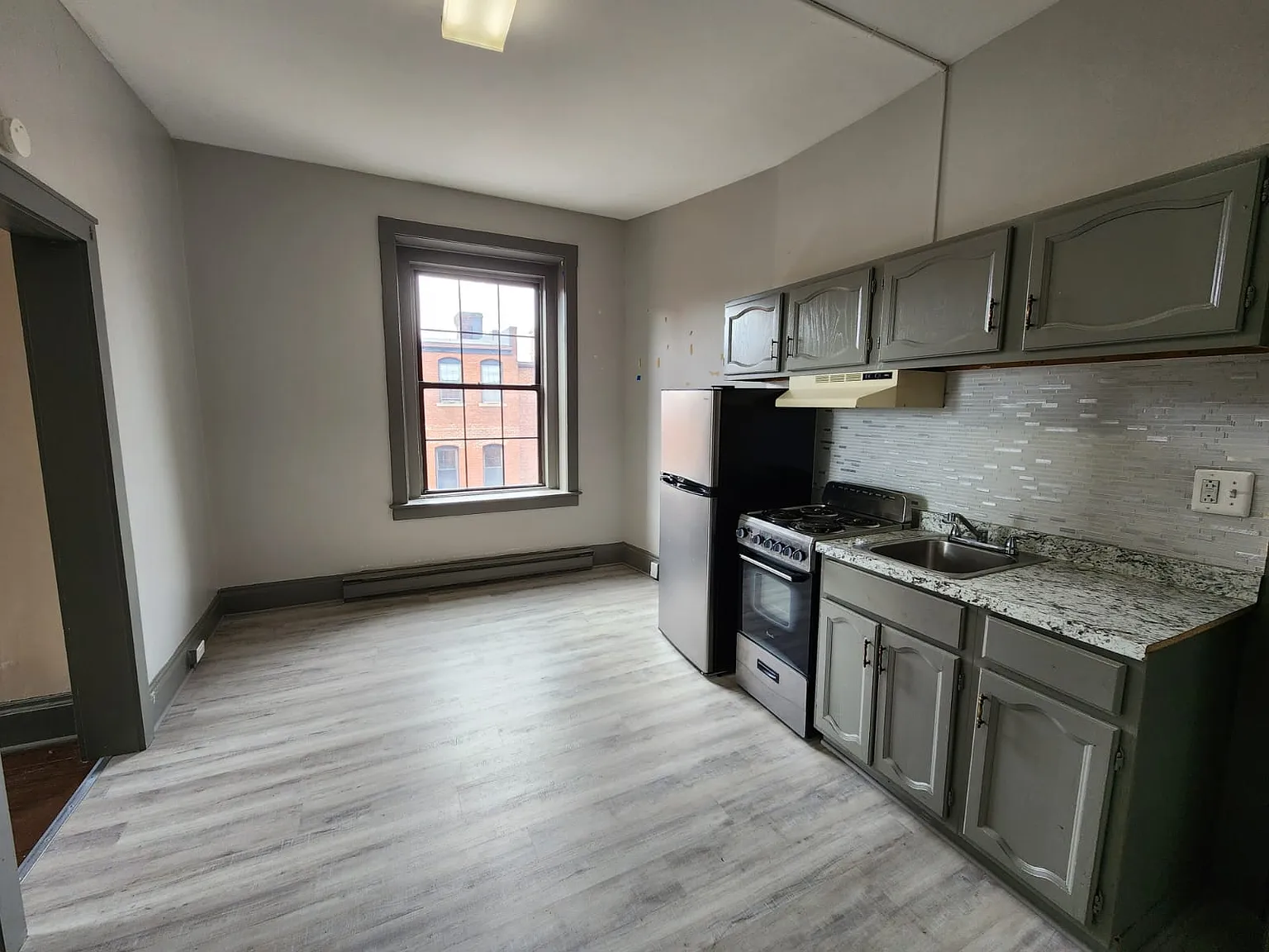 Crocker House Apartments — Photo 4
