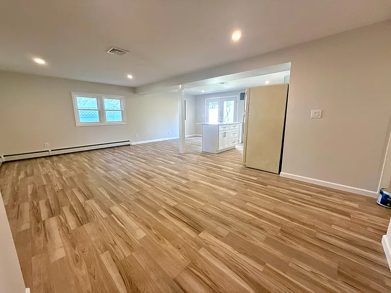 12 Wesleyan Rd #2 — Photo 12