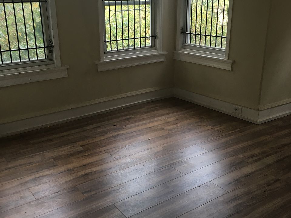 1st image of 1713 W Tioga St #4R
