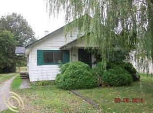 33865 W Jefferson Ave, Brownstown, MI 48173