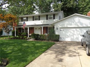 1394 Sanford St, Vermilion, OH 44089