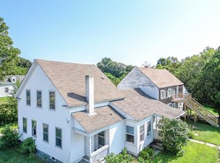 50 Royal St, Winthrop, ME 04364