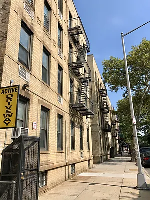 Rented by Vass Stevens Group | media 31