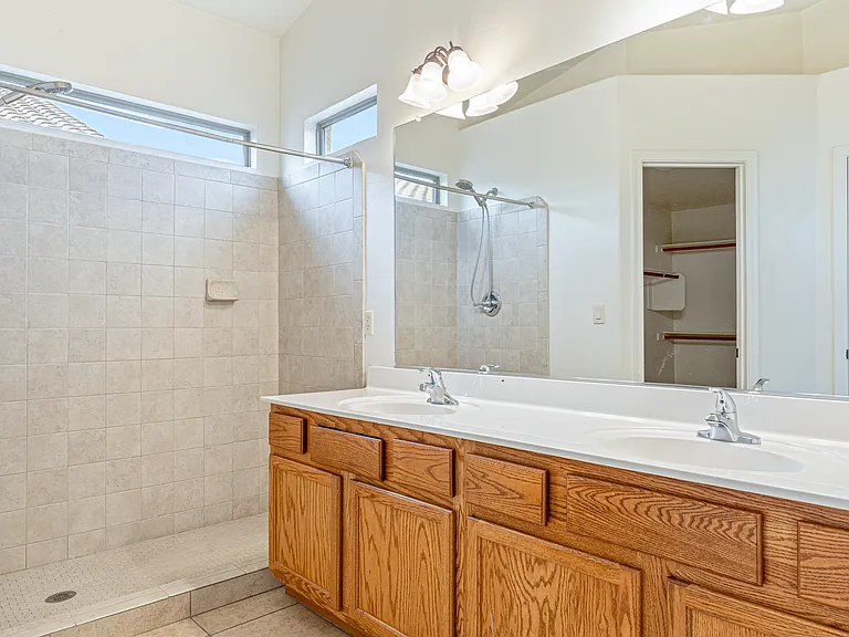 345 E Camino Del Abeto — Photo 22