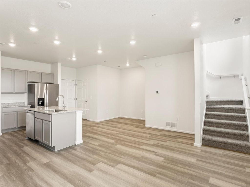 The Willow Plan, Poudre Heights: The Meadow Collection