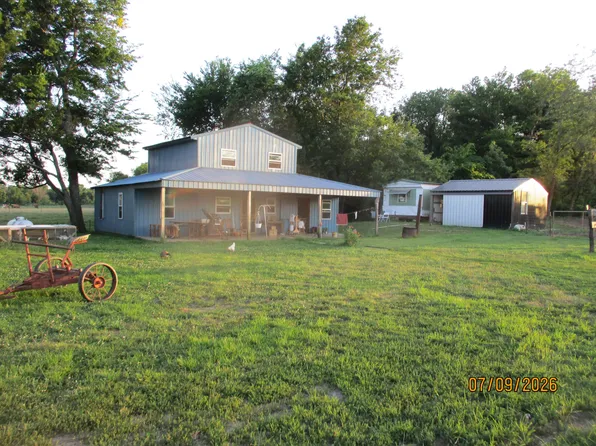 438419 E 40th Rd, Welch, OK 74369