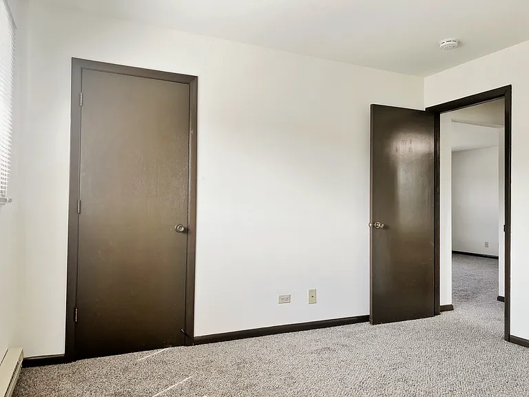 1412 Willow St — Photo 13