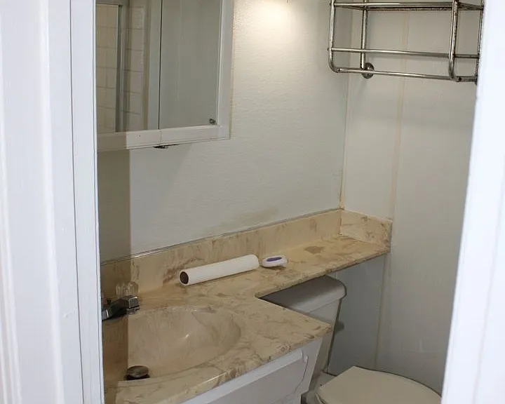 608 Union St — Photo 23
