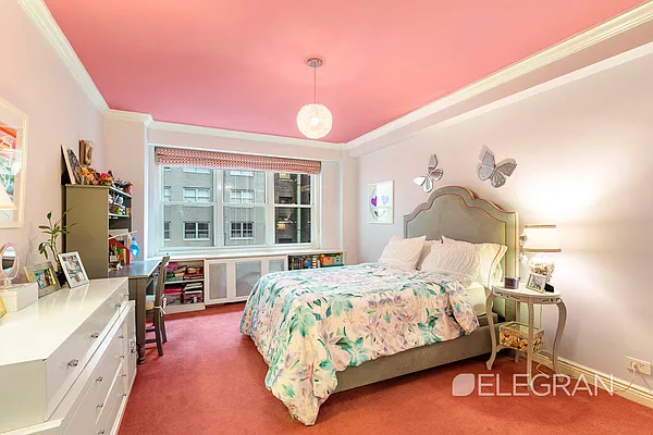 Sold by (Legacy) Elegran | media 7