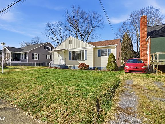 2nd image of 1760 Jefferson Ave