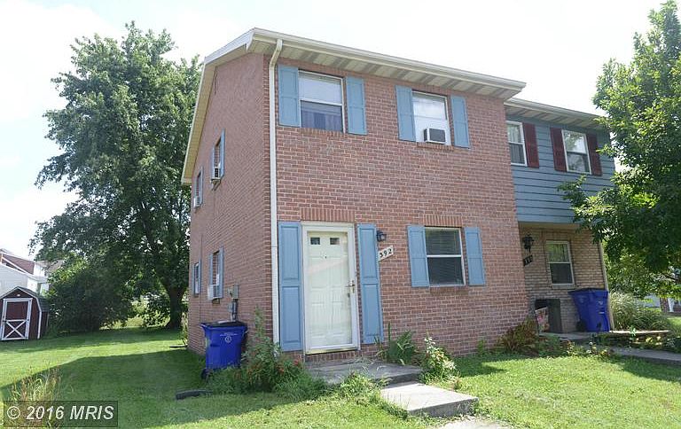 1st image of 392 Yorkshire Dr