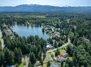 9437 Martin Park Dr, Comox Valley, BC V9J 1C3