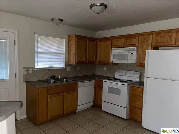 2 bed, 1137 sqft, $1,195 — Photo 4