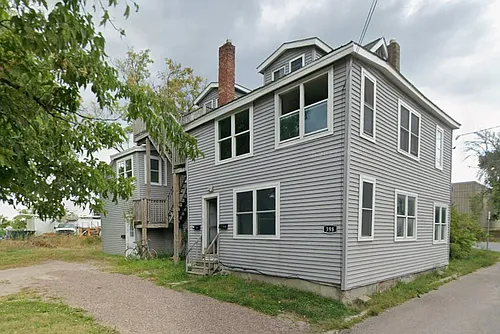 398 Weaver St #1 Photo 1