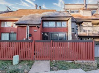 3855 El Camino Pl, Alexandria, VA 22309