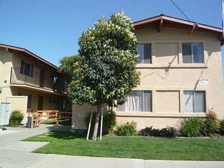 1st image of 504 S Oakley Ave APT H