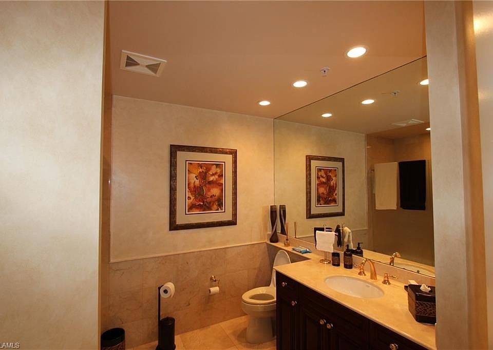 1st image of 940 Cape Marco Dr APT 805