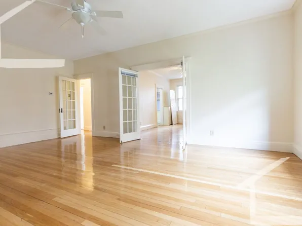 14 Alton Pl, Brookline, MA