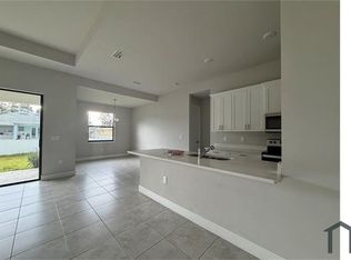 2810 13th St W, Lehigh Acres, FL 33971