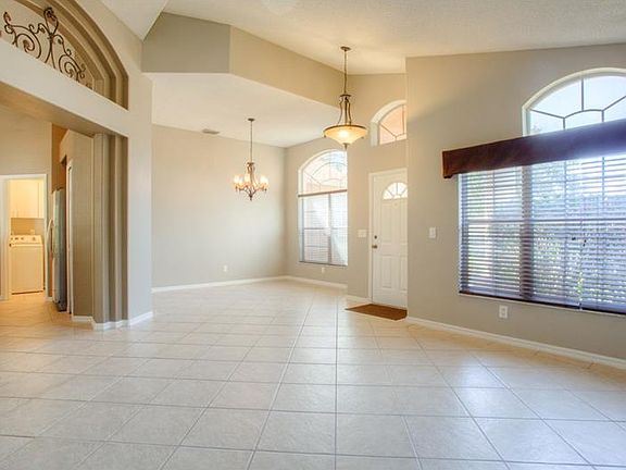 4th image of 19011 Weatherstone Dr