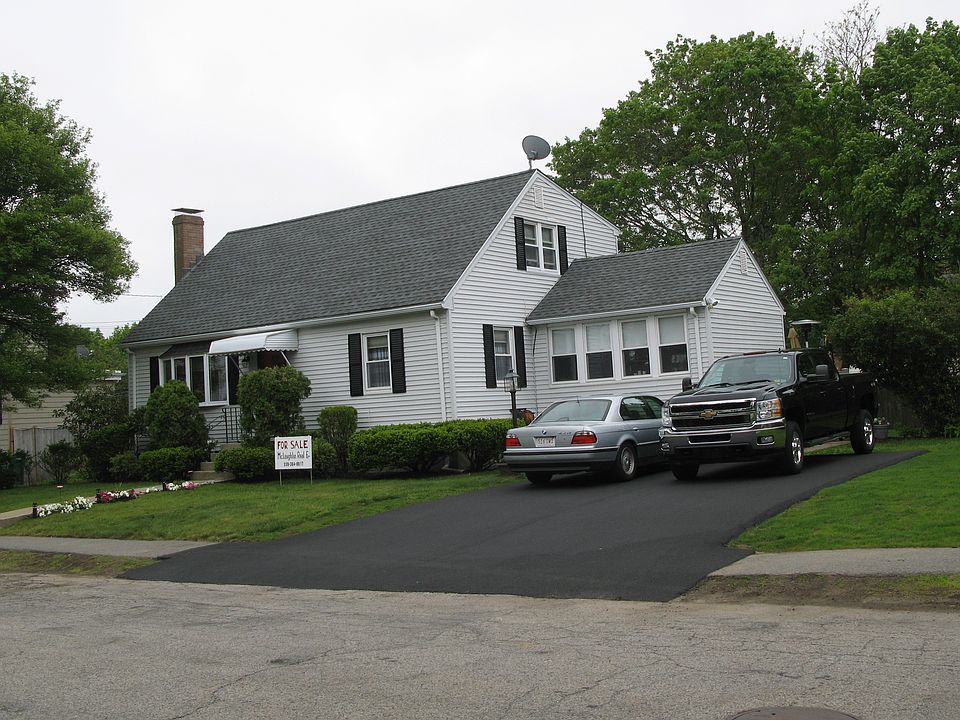 1st image of 46 Redwood Dr