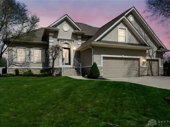 3 Crayton Ct, Miamisburg, OH 45342