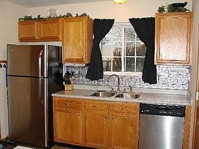 2nd image of 854 N 1st St Unit 854