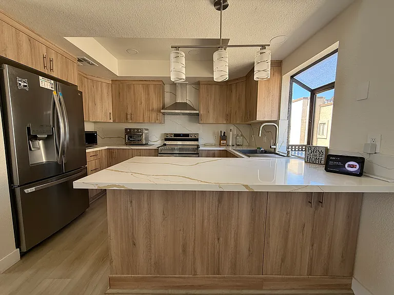 4639 Executive Dr — Photo 19