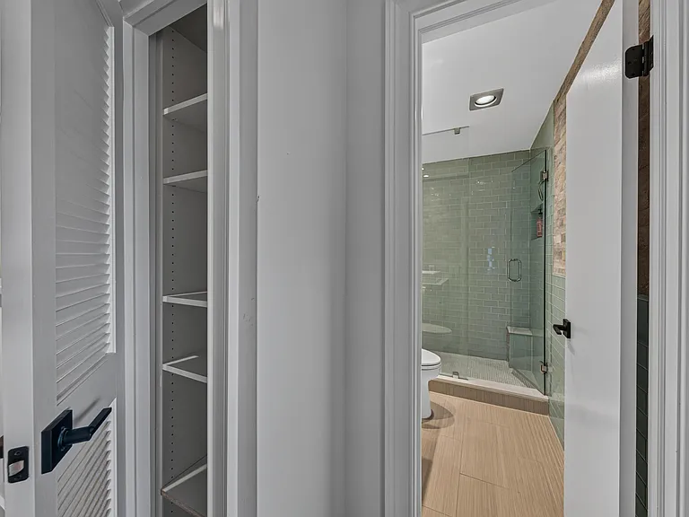 6515 Bay Club Dr #4 — Photo 28