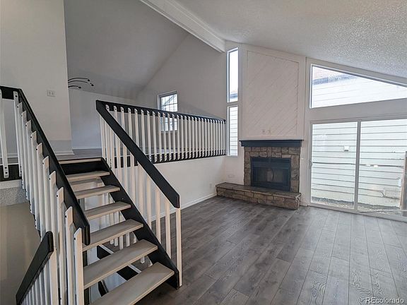 3rd image of 1015 S Zeno Way