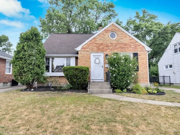 64 Albion Ave, Amherst, NY 14226