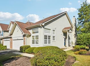 3350 Saint Michel Ct, St Charles, IL 60175