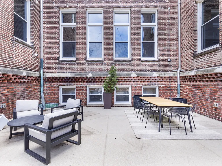 Lafayette Lofts — Photo 26