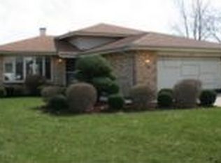 1517 Baker Pl, Downers Grove, IL 60516