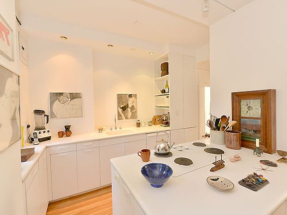 3rd image of 35-19 76th St APT 22