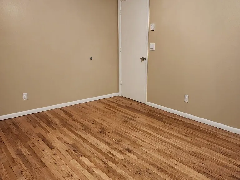 8695 SE 33rd Ave #H — Photo 38