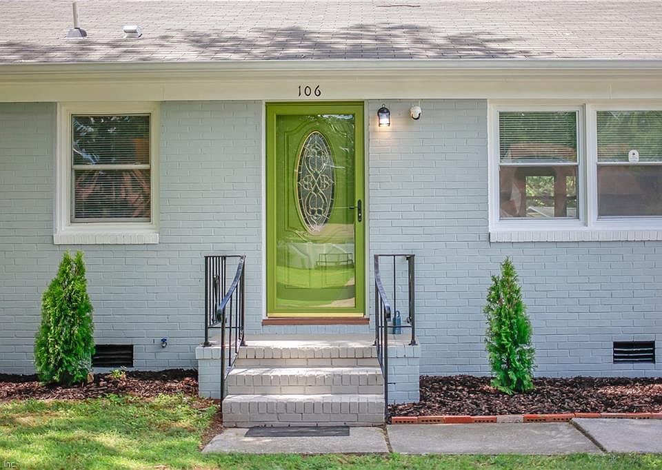 1st image of 106 Oakmont Cir