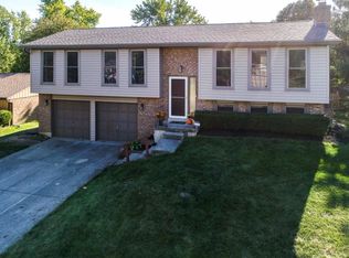 2696 Miami Village Dr, Miamisburg, OH 45342