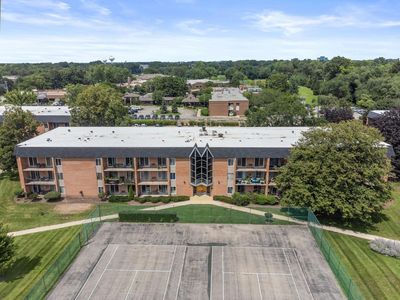 1056 N Mill St APT 103, Naperville, IL, 60563