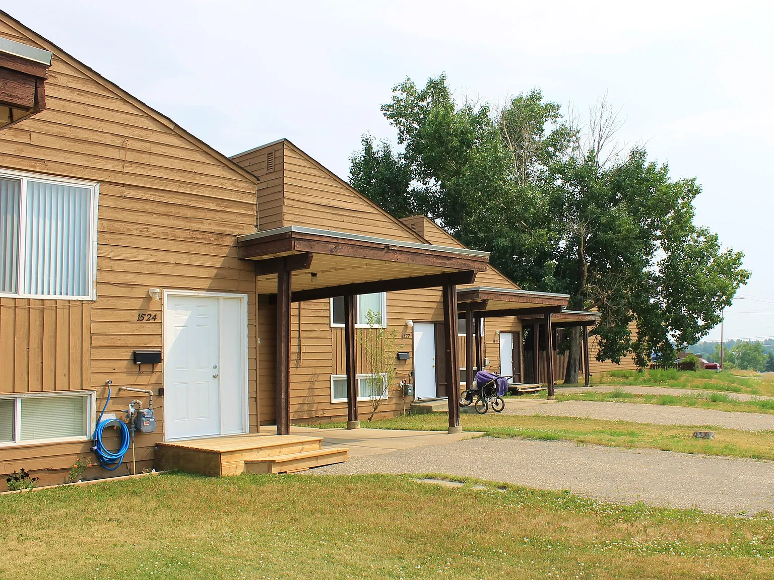 Loran Townhomes — Photo 1